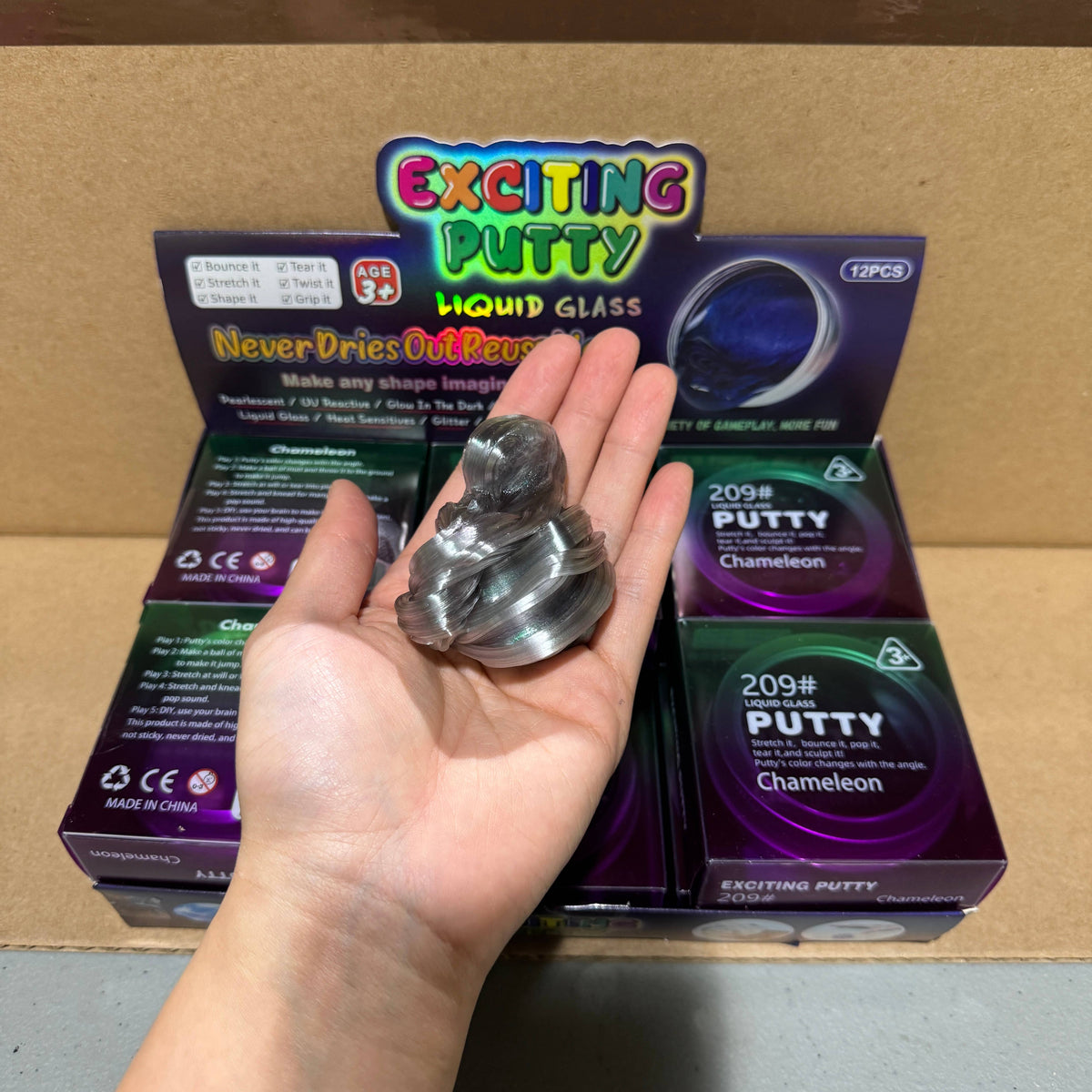 Chameleon Liquid Glass Putty